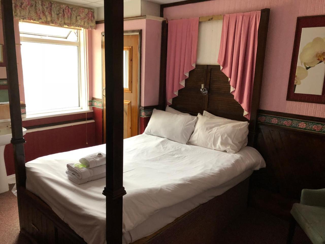 144 Cathedral Road Hotel Cardiff Exterior foto